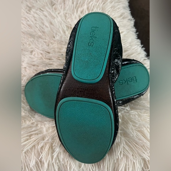 TIEKS Obsidian Black Embossed Crocodile Ballet Flat Shoes Size 8 - Picture 8 of 9